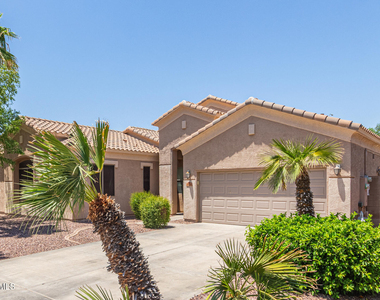 4978 E Karsten Drive - Photo Thumbnail 1