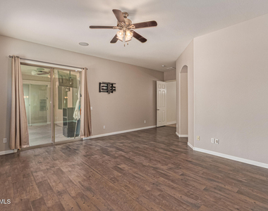 4978 E Karsten Drive - Photo Thumbnail 15