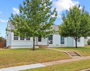 907 Buckalew Street - Photo Thumbnail 1