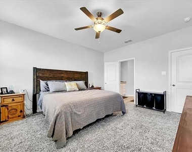 2112 Erlinda Drive - Photo Thumbnail 10
