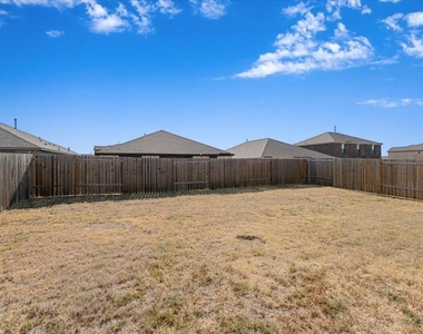 2112 Erlinda Drive - Photo Thumbnail 38