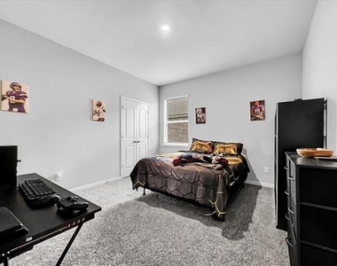 2112 Erlinda Drive - Photo Thumbnail 19