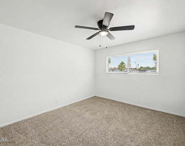 317 N Elm Street - Photo Thumbnail 19