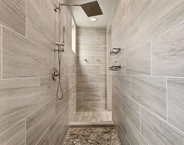1014 Devonshire Drive - Photo Thumbnail 12
