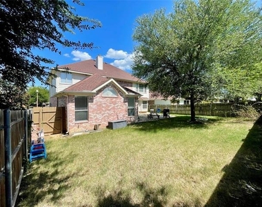 7520 Sunburst Trail - Photo Thumbnail 20