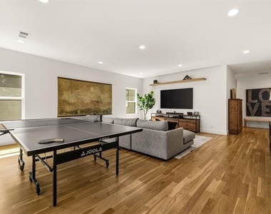5509 Richard Avenue - Photo Thumbnail 25