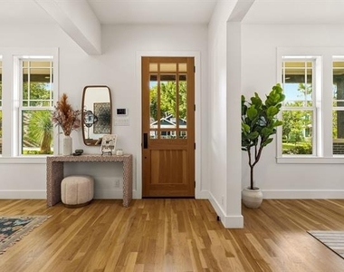 5509 Richard Avenue - Photo Thumbnail 2