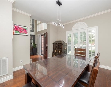 2828 Royal Troon Drive - Photo Thumbnail 10