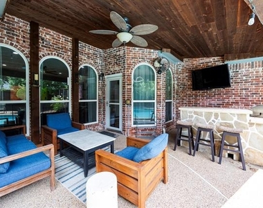 2828 Royal Troon Drive - Photo Thumbnail 35