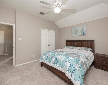 2828 Royal Troon Drive - Photo Thumbnail 28