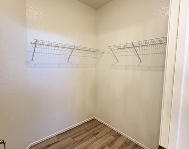 30239 N Bobcat Way - Photo Thumbnail 33