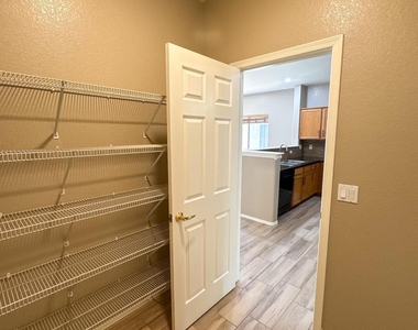 30239 N Bobcat Way - Photo Thumbnail 26