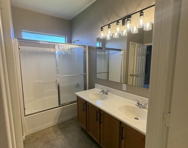 30239 N Bobcat Way - Photo Thumbnail 28