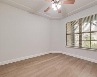 16524 Sage Crest Drive - Photo Thumbnail 14