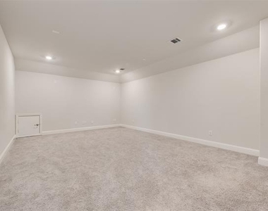 16524 Sage Crest Drive - Photo Thumbnail 10