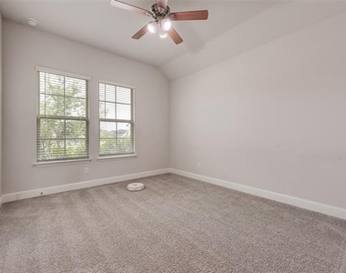 16524 Sage Crest Drive - Photo Thumbnail 12