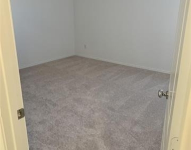 1230 Cherry Bark Drive - Photo Thumbnail 14