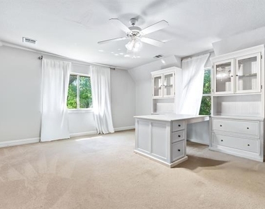 5332 Longview Street - Photo Thumbnail 28