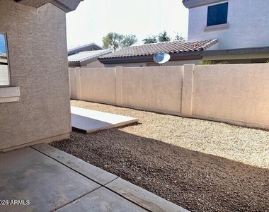7978 W Waltann Lane - Photo Thumbnail 14