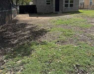 2715 Grafton Avenue - Photo Thumbnail 15