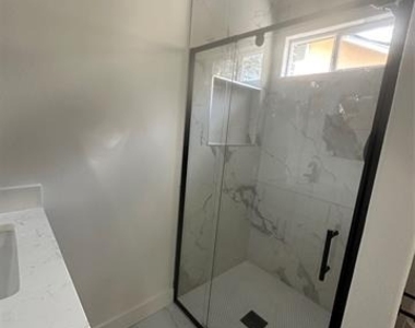 2715 Grafton Avenue - Photo Thumbnail 8