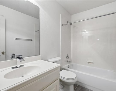 751 Trail Drive - Photo Thumbnail 24