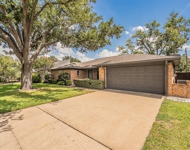 1100 Purdue Drive - Photo Thumbnail 1