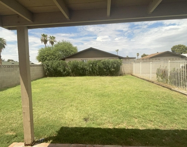 3468 E Hearn Road - Photo Thumbnail 18