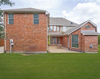 729 Driftwood Drive - Photo Thumbnail 23