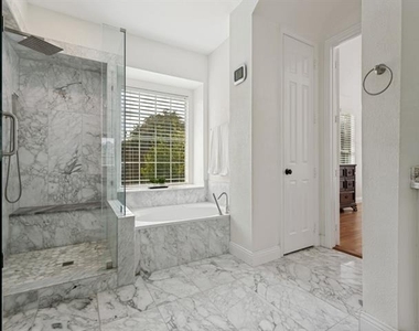 729 Driftwood Drive - Photo Thumbnail 13