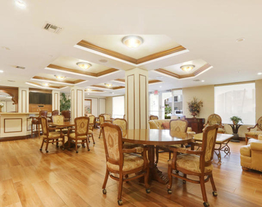 3206 Renaissance Way - Photo Thumbnail 2