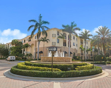 3206 Renaissance Way - Photo Thumbnail 9