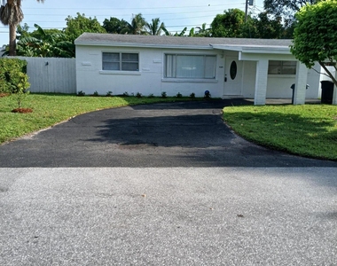 4289 S Mary Circle - Photo Thumbnail 10