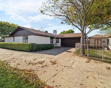 8348 Hillside Drive - Photo Thumbnail 19