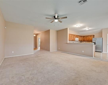 2701 Mockingbird Street - Photo Thumbnail 3