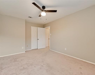 2701 Mockingbird Street - Photo Thumbnail 13
