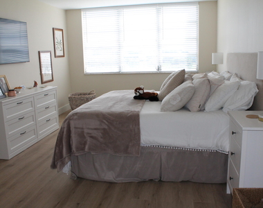 3520 Oaks Way - Photo Thumbnail 22