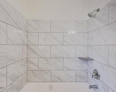 831 E Stephens Drive - Photo Thumbnail 15