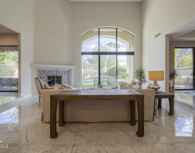 7878 E Gainey Ranch Road - Photo Thumbnail 6