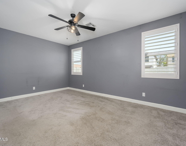 542 E Bamboo Lane - Photo Thumbnail 22