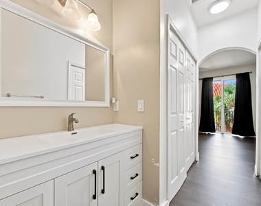 732 Sw 106th Avenue - Photo Thumbnail 25