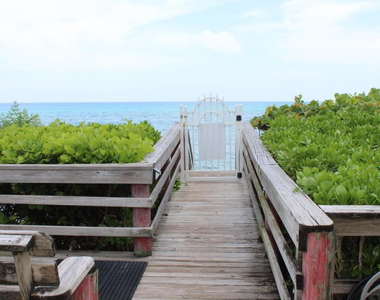 630 Ocean Drive - Photo Thumbnail 14