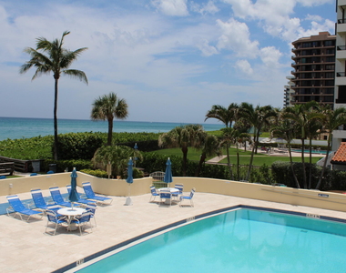 630 Ocean Drive - Photo Thumbnail 4
