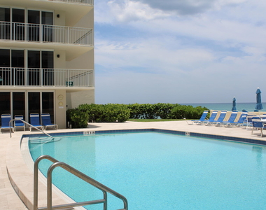 630 Ocean Drive - Photo Thumbnail 5
