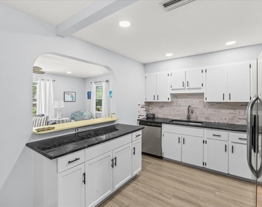 215 19th Avenue - Photo Thumbnail 9