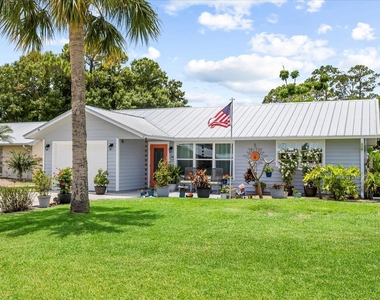 215 19th Avenue - Photo Thumbnail 1