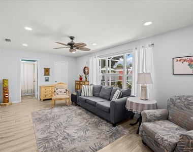 215 19th Avenue - Photo Thumbnail 13