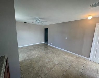 3115 Windsor Avenue - Photo Thumbnail 7