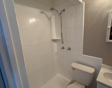 3115 Windsor Avenue - Photo Thumbnail 17