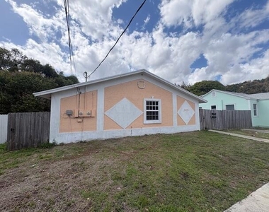 3115 Windsor Avenue - Photo Thumbnail 1